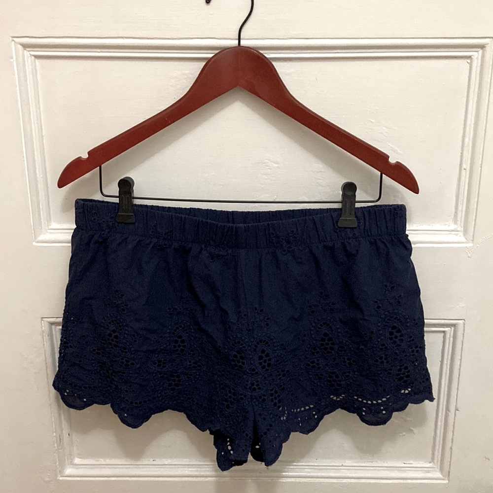 Tobi navy eyelet shorts